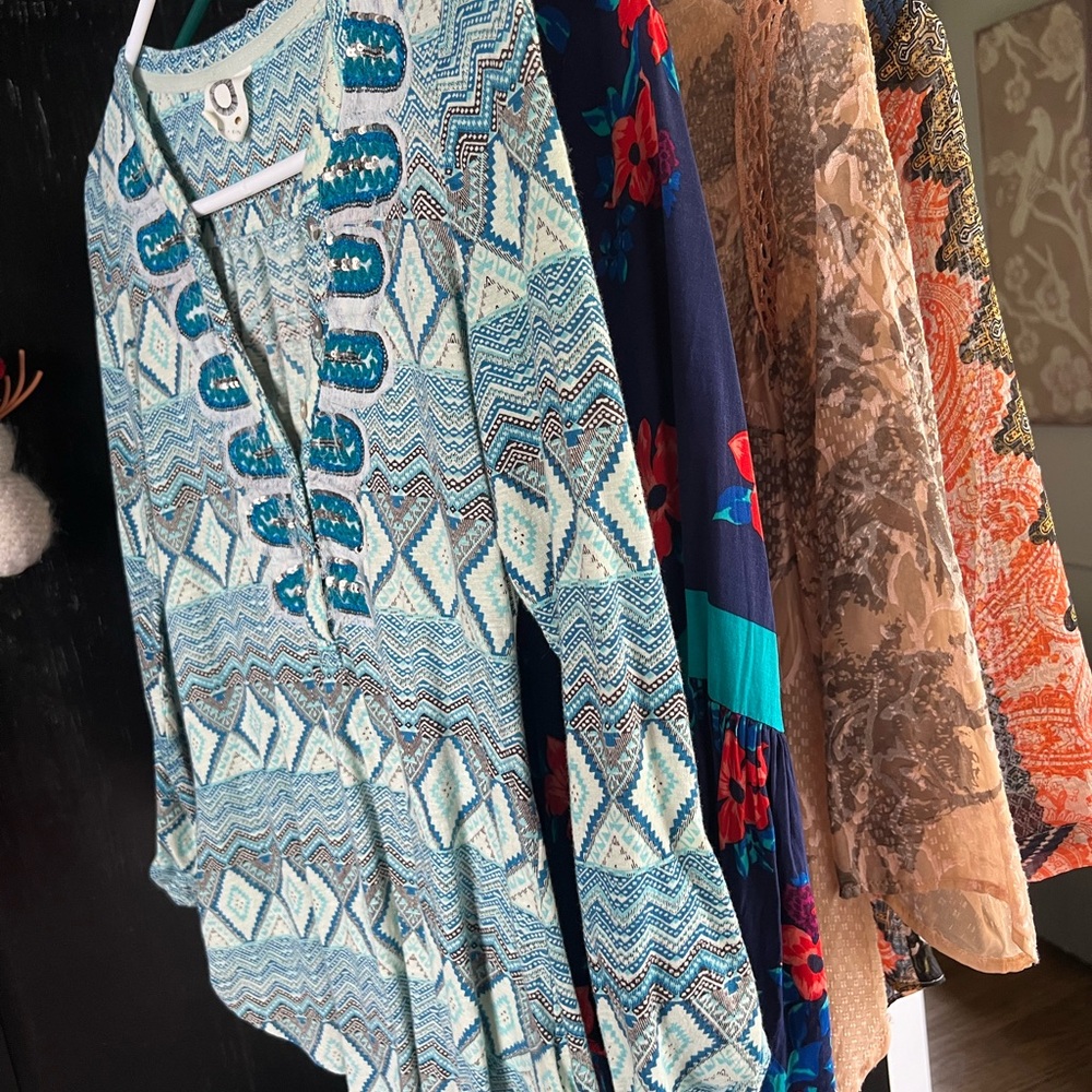Anthropologie Women’s Tops Bundle of Four 4 Tops! Size XS, 2, Small